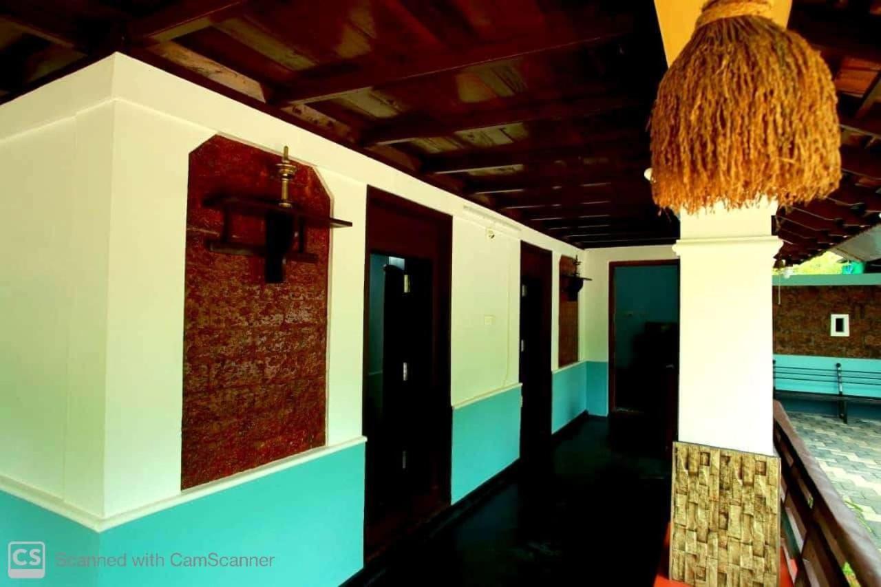 Kenoth Thaliyil Mana, Heritage Homestay Payyannur Экстерьер фото